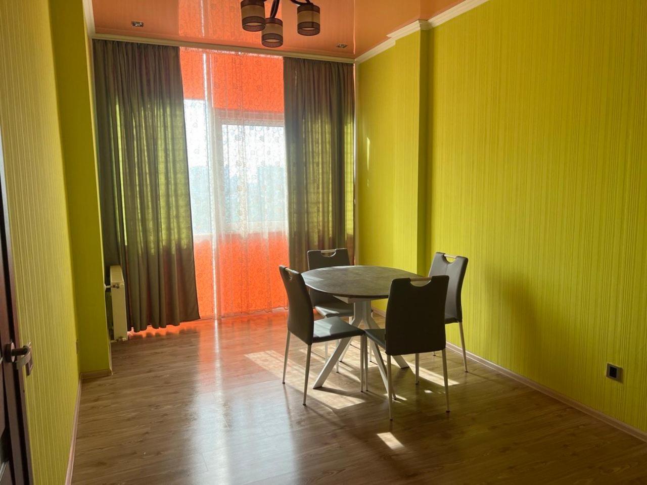 Apartment In Arcadia Одеса Екстериор снимка